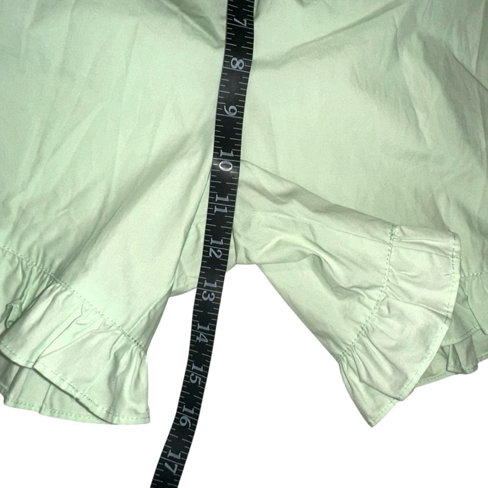 Nwt Allina Liu Cap Bloomers Green Ruffle Hem Shorts Xs — image 7 of 8